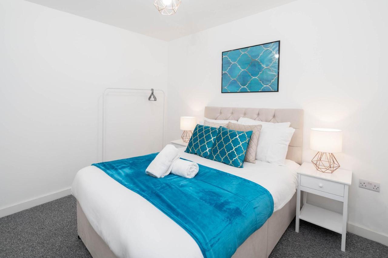 Two Bedroom Apartment - En Suites - Smart Tv'S - Wifi - Netflix - Bearwood Birmingham Exteriér fotografie