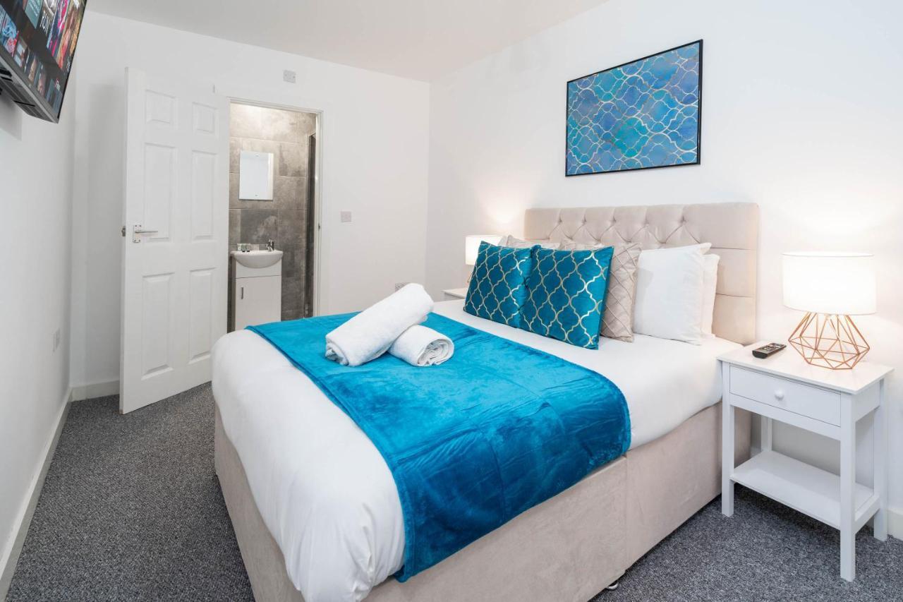 Two Bedroom Apartment - En Suites - Smart Tv'S - Wifi - Netflix - Bearwood Birmingham Exteriér fotografie